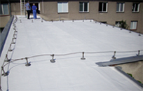 Polytech hydroizolace ploche lepenkove strechy (nemocnice Val. Mezirici)2